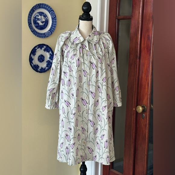 Buru Dresses & Skirts - Buru | Floral Long Sleeve Retro Housecoat/Dress, Size XL
